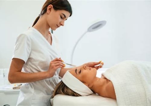 Understanding the Popularity of Non-Invasive Aesthetic Treatments in the UK